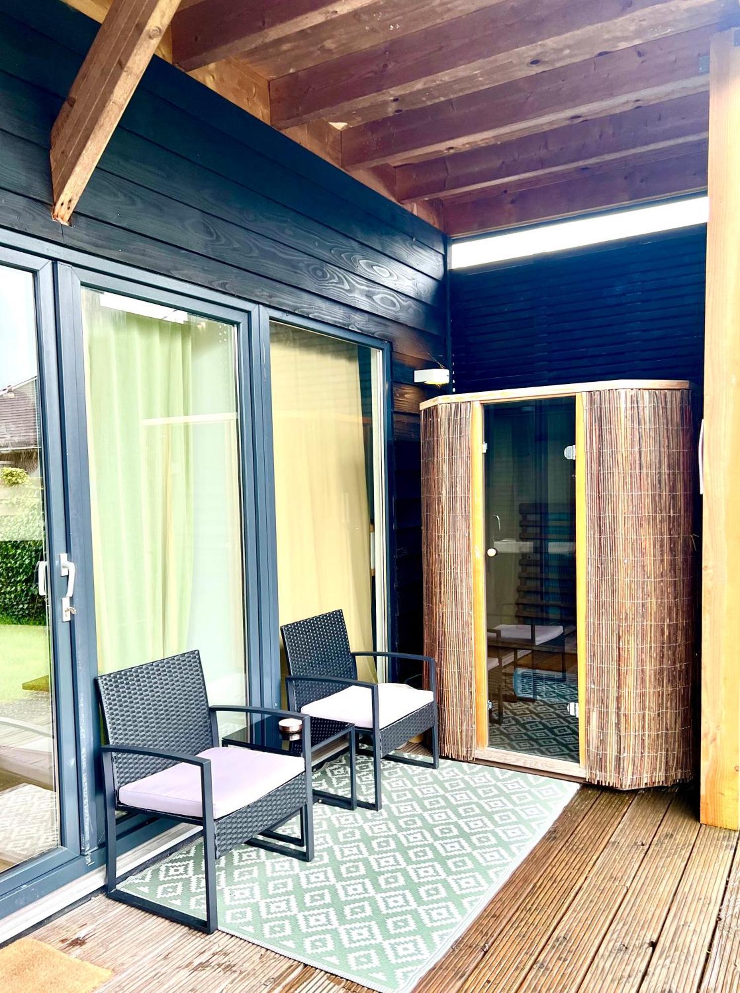 Family House With Garden & Jacuzzi & Sauna Near Amsterdam Vijfhuizen Екстер'єр фото
